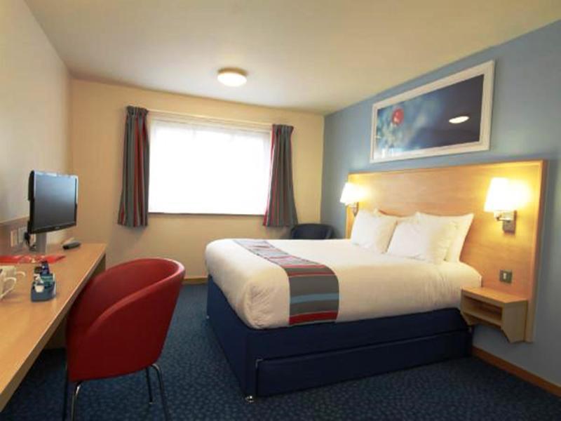 Travelodge Leeds Central מראה חיצוני תמונה